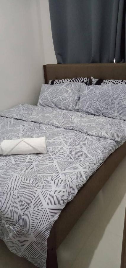 Condo Staycation Near Mall Of Asia Manila Exterior photo